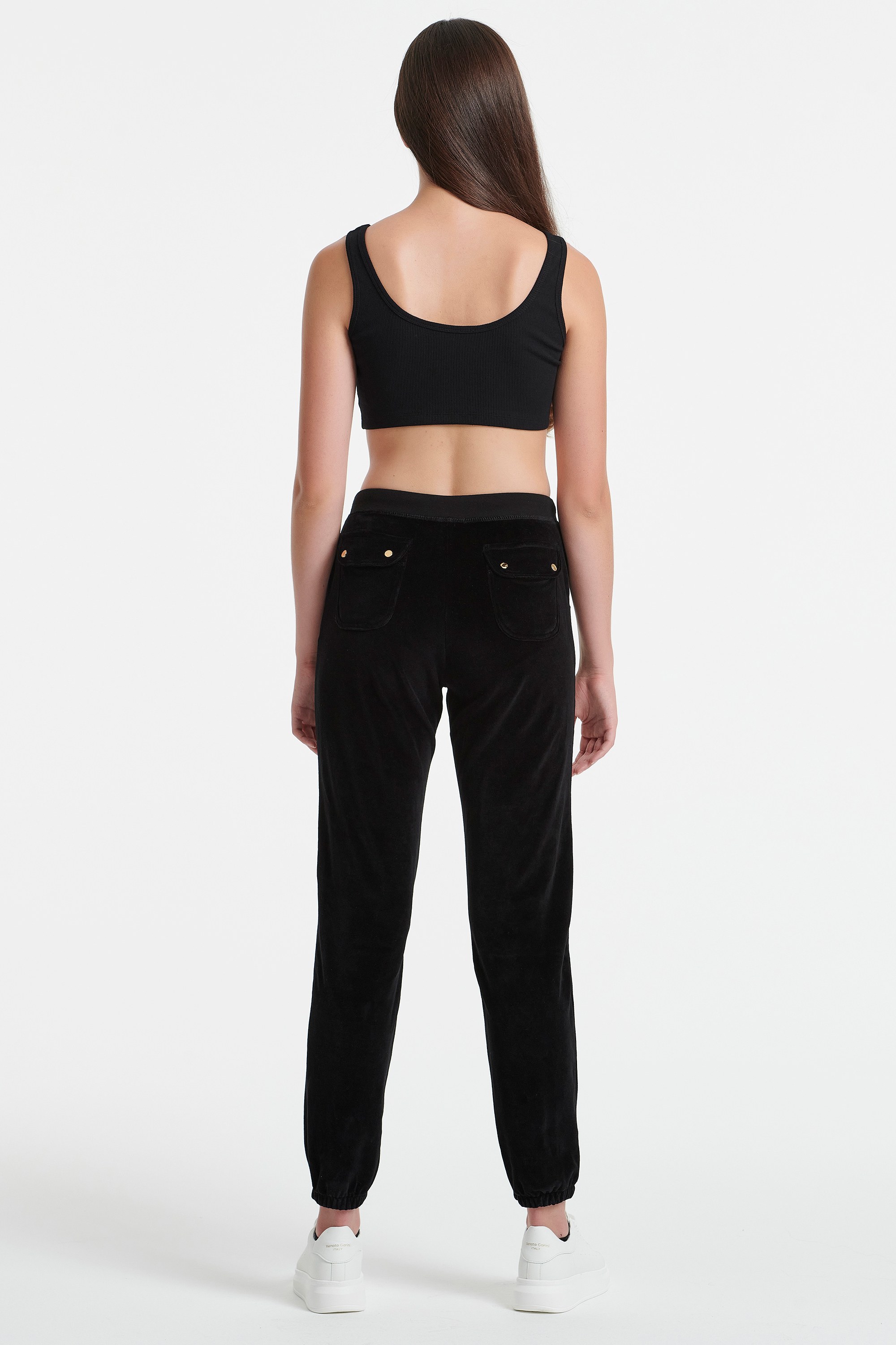 ΒΕΛΟΥΤΕ ΦΟΡΜΑ ΜΕ ΛΑΣΤΙΧΟ ΣΤΟΝ ΑΣΤΡΑΓΑΛΟ φωτογραφία