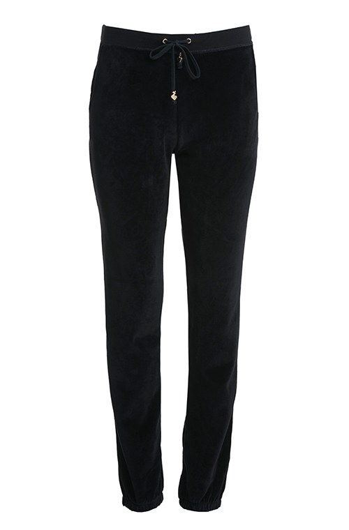 ΒΕΛΟΥΤΕ ΦΟΡΜΑ ΜΕ ΛΑΣΤΙΧΟ ΣΤΟΝ ΑΣΤΡΑΓΑΛΟ φωτογραφία