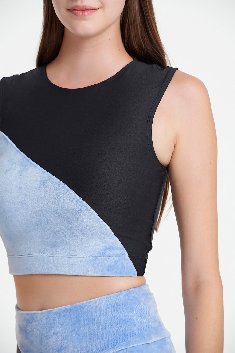 FASHION ΚΟΝΤΟ ΤΟΠ/ΜΠΟΥΣΤΑΚΙ ΓΥΜΝΑΣΤΙΚΗΣ φωτογραφία