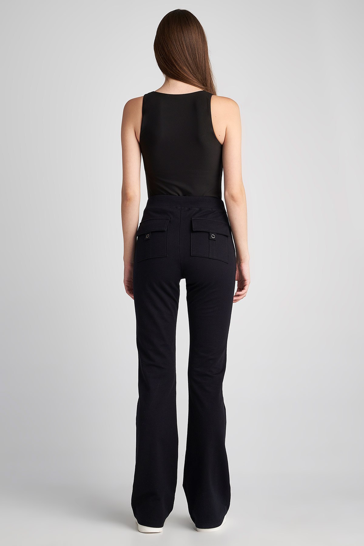 ΚΛΑΣΙΚΟ ΒΑΜΒΑΚΕΡΟ ΠΑΝΤΕΛΟΝΙ φωτογραφία