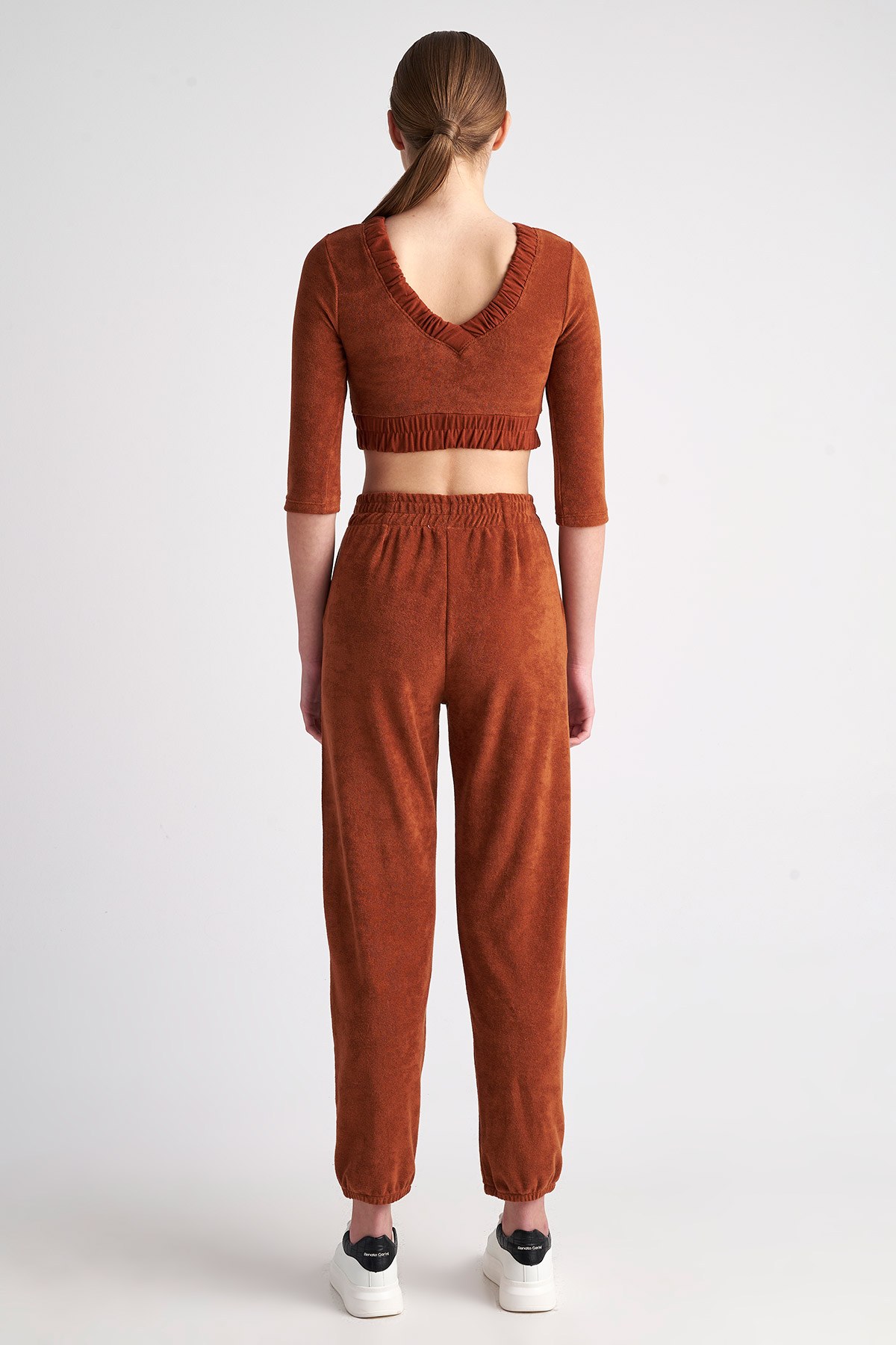 EXCLUSIVE ΠΕΤΣΕΤΕ ΠΑΝΤΕΛΟΝΙ ΜΕ ΛΑΣΤΙΧΟ ΣΤΟΝ ΑΣΤΡΑΓΑΛΟ φωτογραφία