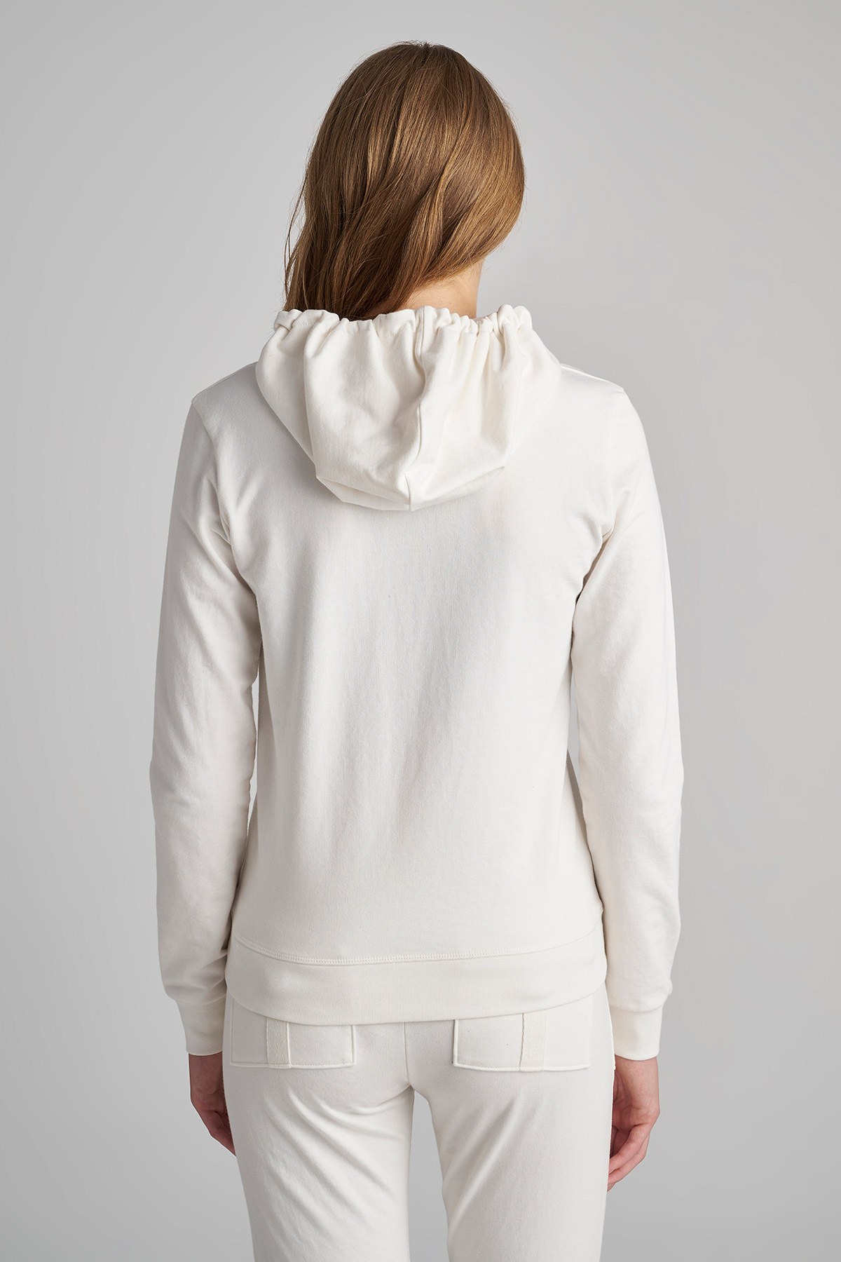 ΚΛΑΣΙΚΗ ΒΑΜΒΑΚΕΡΗ ΦΟΥΤΕΡ ΖΑΚΕΤΑ ΜΕ ΚΟΥΚΟΥΛΑ φωτογραφία