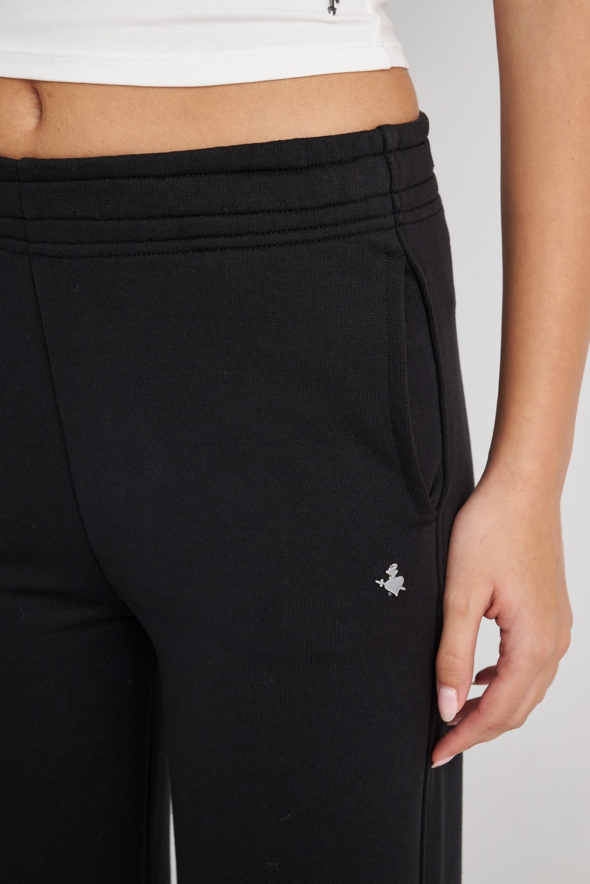 FLARED ΒΑΜΒΑΚΕΡΟ ΠΑΝΤΕΛΟΝΙ φωτογραφία