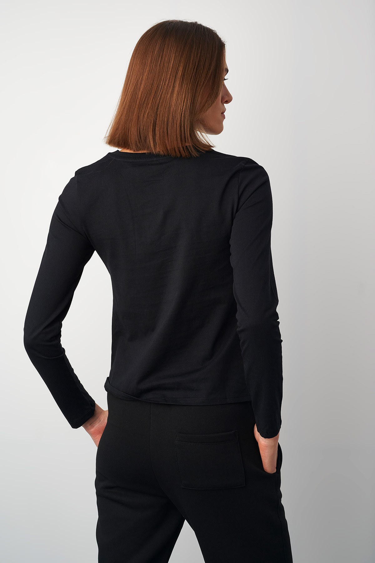 ΒΑΜΒΑΚΕΡΗ BASIC ΜΑΚΡΥΜΑΝΙΚΗ ΜΠΛΟΥΖΑ φωτογραφία