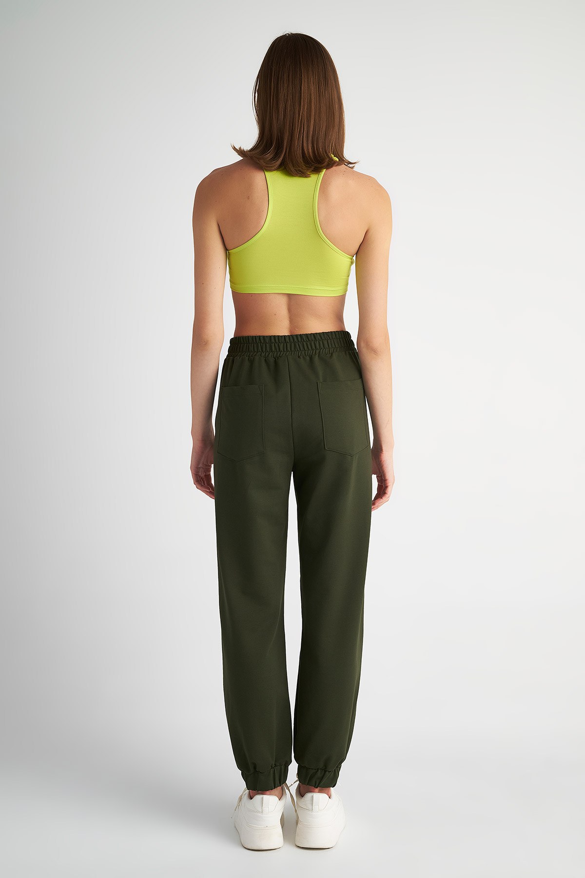 ΑΜΑΝΙΚΗ ΚΟΝΤΗ ΜΠΛΟΥΖΑ ΜΕ ΣΤΡΑΣ φωτογραφία