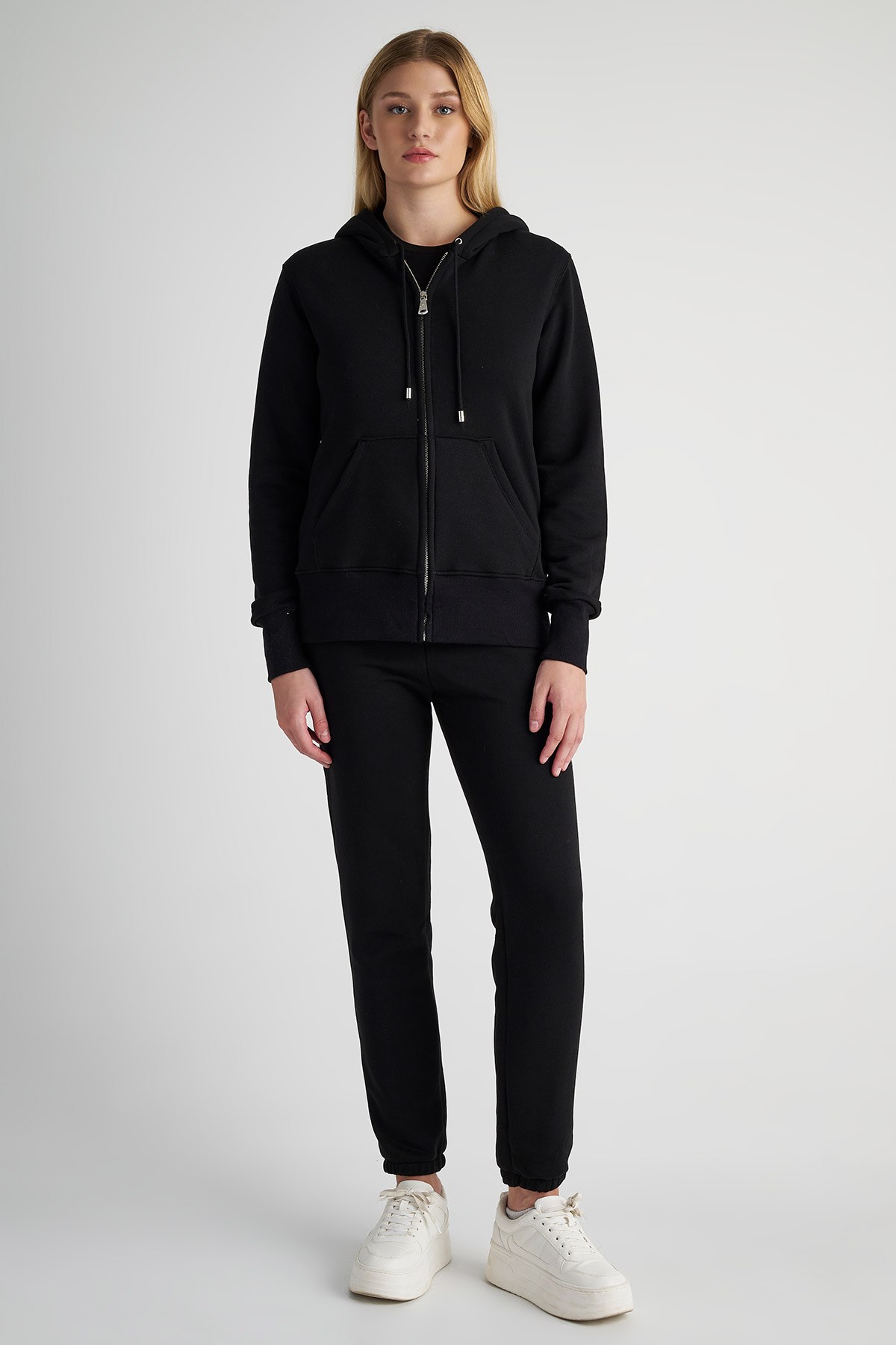 ΒΑΜΒΑΚΕΡΗ ΦΟΥΤΕΡ ΖΑΚΕΤΑ ΜΕ ΚΟΥΚΟΥΛΑ φωτογραφία