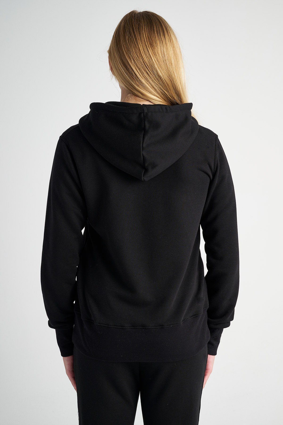 ΒΑΜΒΑΚΕΡΗ ΦΟΥΤΕΡ ΖΑΚΕΤΑ ΜΕ ΚΟΥΚΟΥΛΑ φωτογραφία