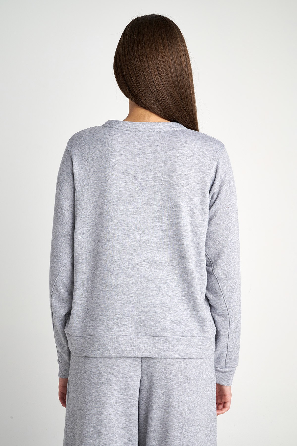 ΜΑΚΡΥΜΑΝΙΚΗ ΒΑΜΒΑΚΕΡΗ ΦΟΥΤΕΡ ΜΠΛΟΥΖΑ φωτογραφία