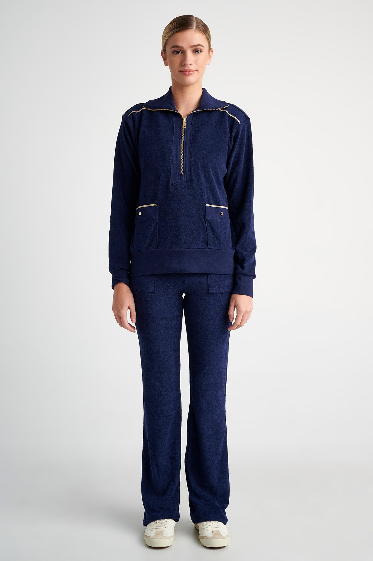 ΠΕΤΣΕΤΕ ΜΑΚΡΥΜΑΝΙΚΗ ΜΠΛΟΥΖΑ ΜΕ ΦΕΡΜΟΥΑΡ φωτογραφία