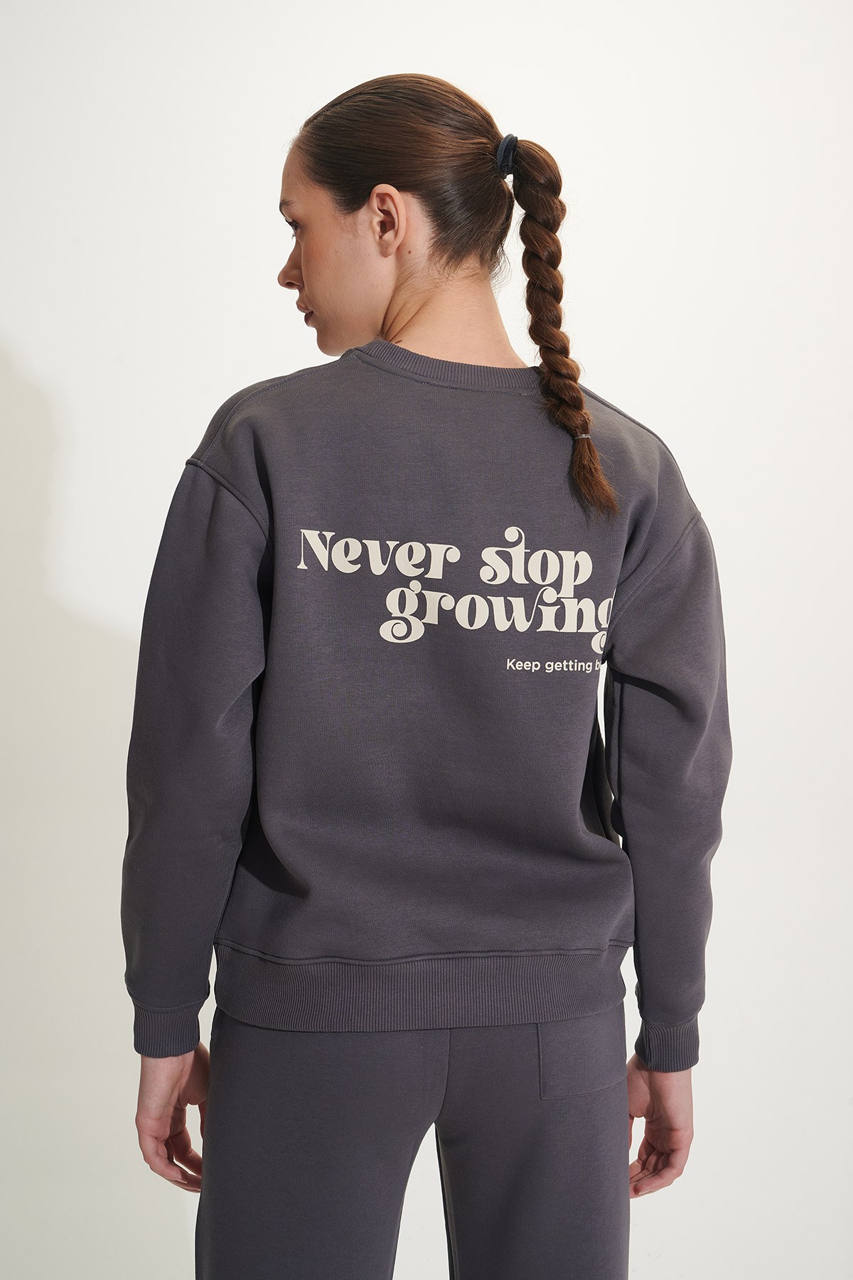 ΒΑΜΒΑΚΕΡΗ OVERSIZED ΦΟΥΤΕΡ ΜΠΛΟΥΖΑ ΜΕ ΤΥΠΩΜΑ φωτογραφία