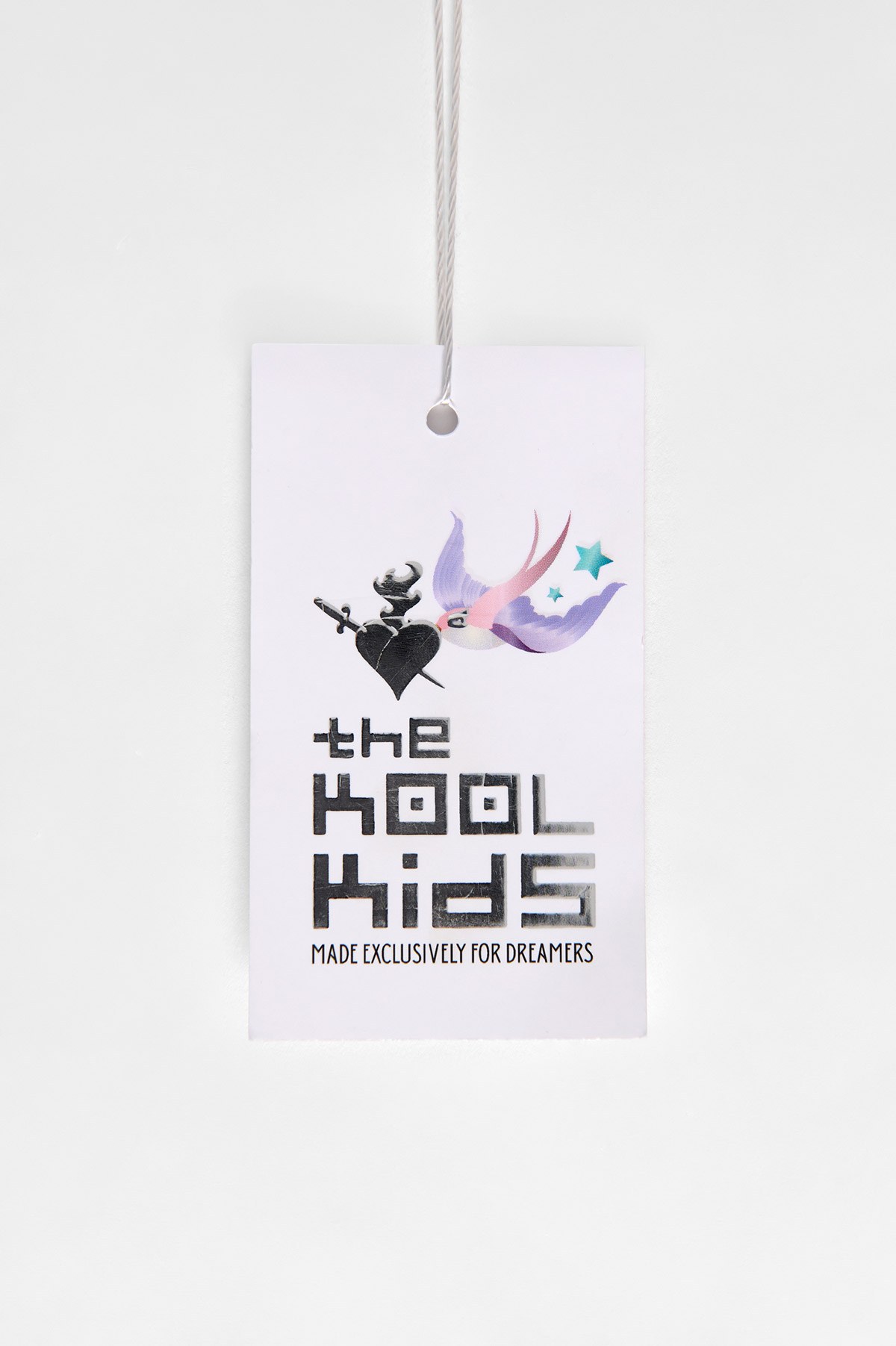 ΠΑΙΔΙΚΟ ΜΟΝΟΧΡΩΜΟ ΠΕΤΣΕΤΕ ΣΟΡΤΣ φωτογραφία