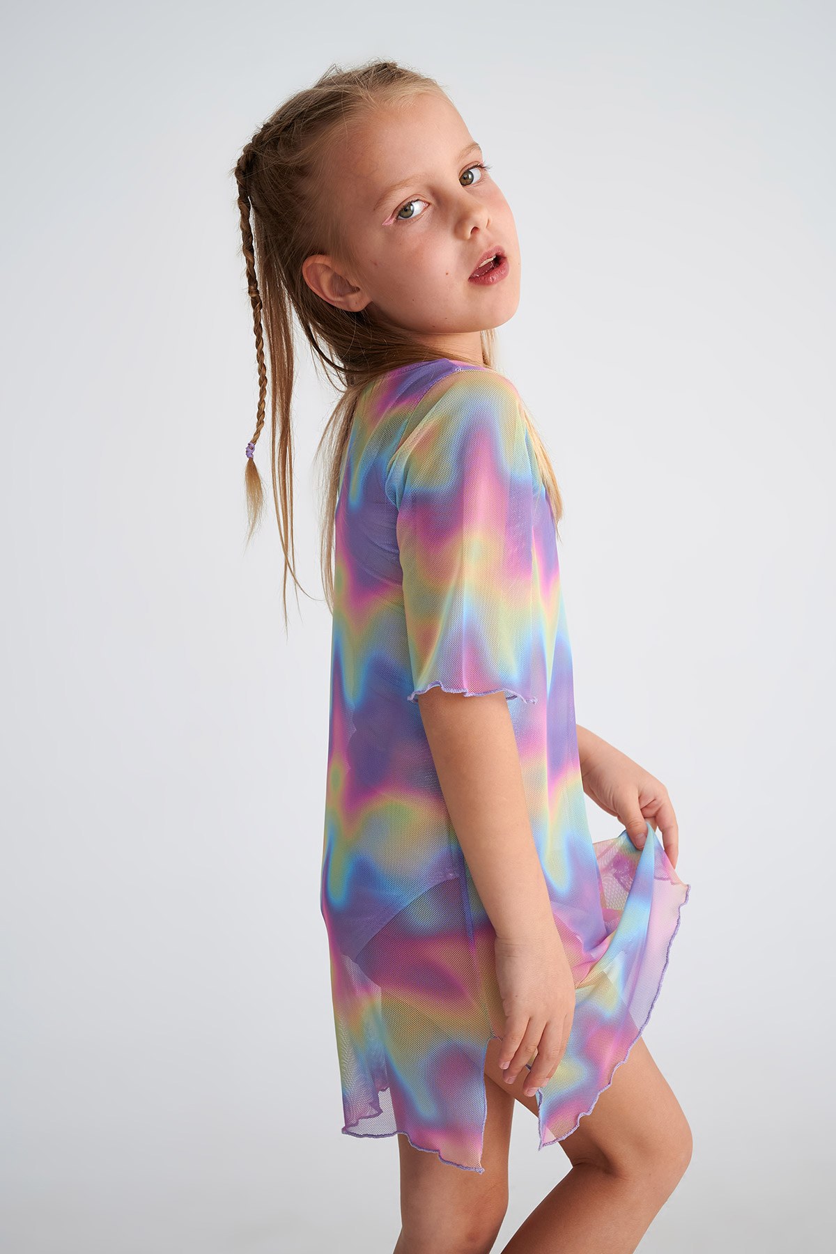 ΙΡΙΔΙΖΟΝ ΠΑΙΔΙΚΟ ΔΙΑΦΑΝΟ ΦΟΡΕΜΑ/ΚΑΦΤΑΝΙ φωτογραφία