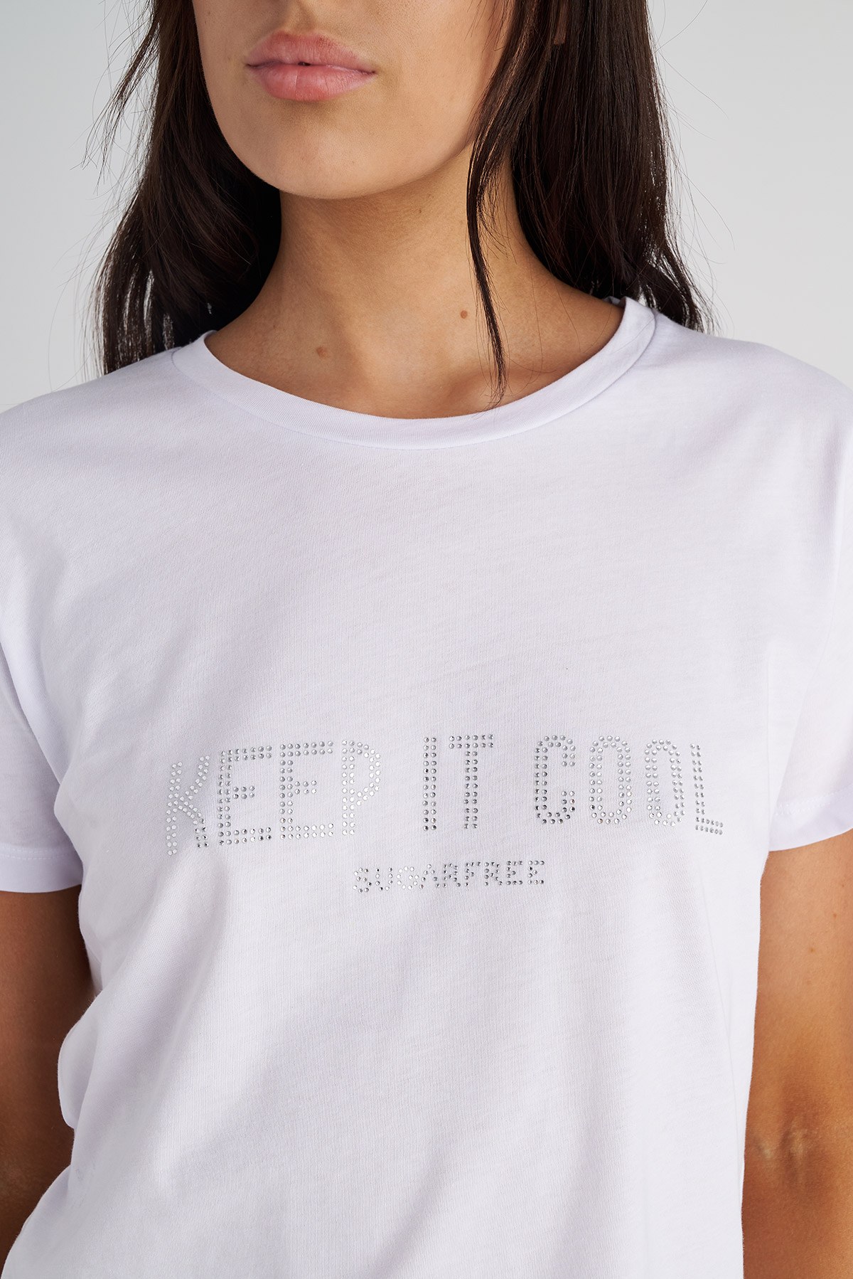 ΒΑΜΒΑΚΕΡΗ ΚΟΝΤΟΜΑΝΙΚΗ ΜΠΛΟΥΖΑ ΜΕ ΣΤΡΑΣ φωτογραφία