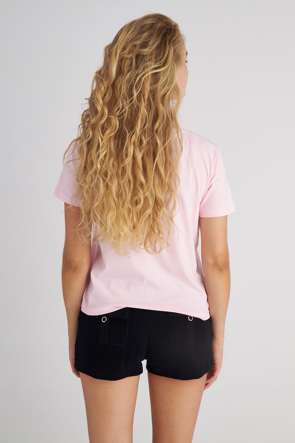 ΒΑΜΒΑΚΕΡΗ ΚΟΝΤΟΜΑΝΙΚΗ ΜΠΛΟΥΖΑ ΜΕ ΣΤΡΑΣ φωτογραφία