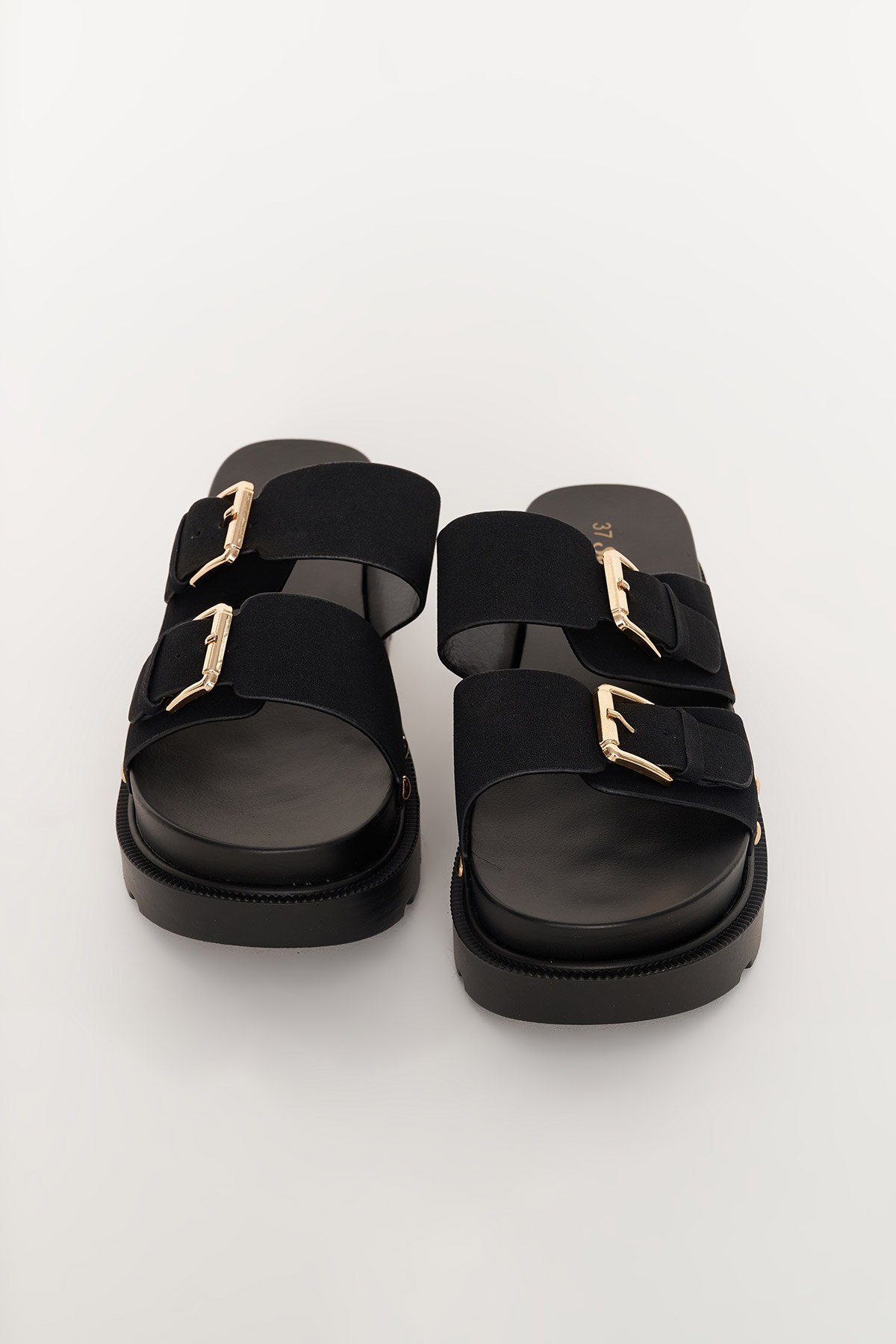 ΠΕΔΙΛΟ/ΠΑΝΤΟΦΛΑ ΜΕ ΤΡΟΥΚΣ ΚΑΙ ΑΓΚΡΑΦΕΣ