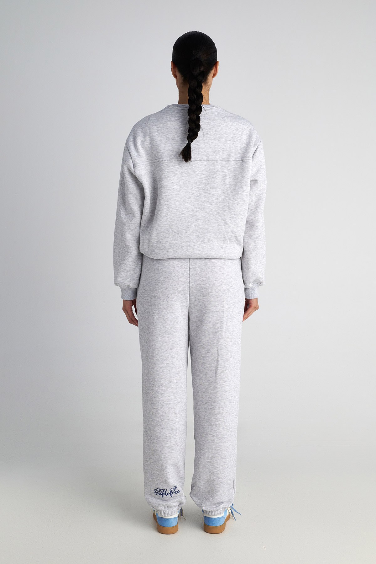 ΒΑΜΒΑΚΕΡΗ OVERSIZED ΦΟΥΤΕΡ ΜΠΛΟΥΖΑ ME ΦΛΙΣ ΕΠΕΝΔΥΣΗ φωτογραφία