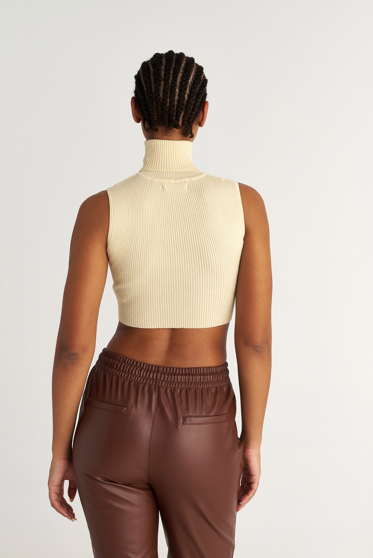 ΠΛΕΚΤΗ ΑΜΑΝΙΚΗ ΜΠΛΟΥΖΑ ΜΕ ΖΙΒΑΓΚΟ φωτογραφία