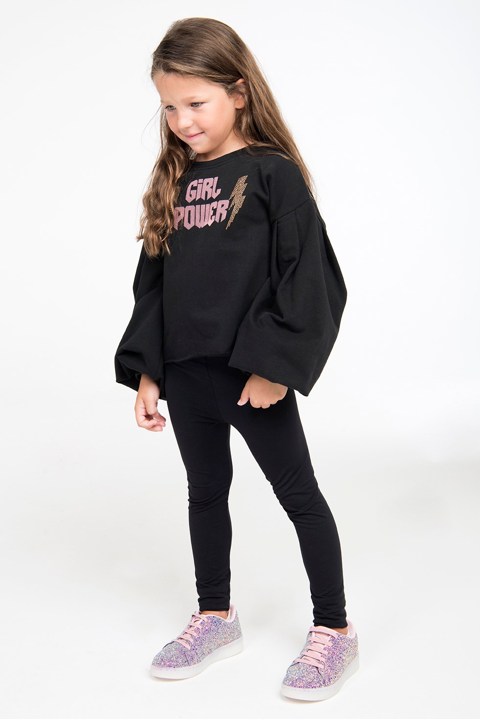 ΠΑΙΔΙΚΟ ΒΑΜΒΑΚΕΡΟ ΜΟΝΟΧΡΩΜΟ ΚΟΛΑΝ φωτογραφία