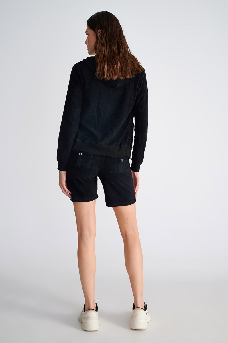 BASIC BERMUDA IN TERRY-19810001-110