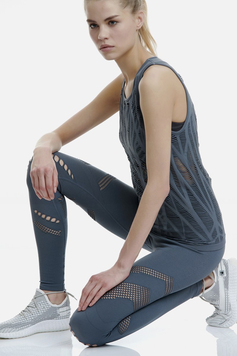 SPORT TOP IN MESH PANELS-20842012-201