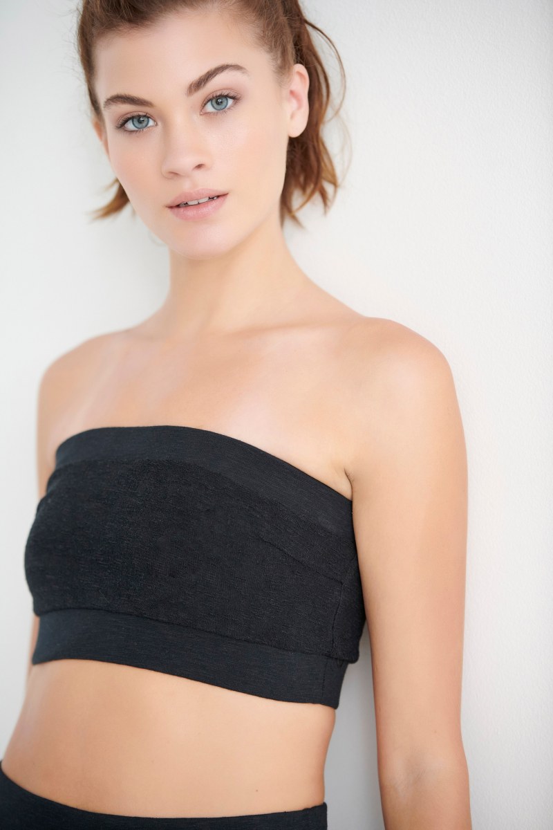 black strapless halter top