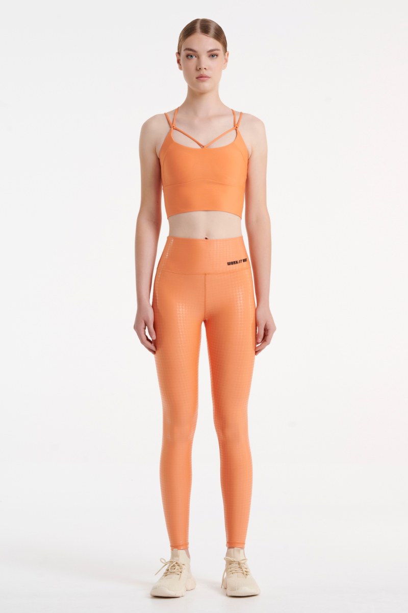 ΜΟΝΟΧΡΩΜΟ ΨΗΛΟΜΕΣΟ ΚΟΛΑΝ ΓΥΜΝΑΣΤΙΚΗΣ-22865148-950