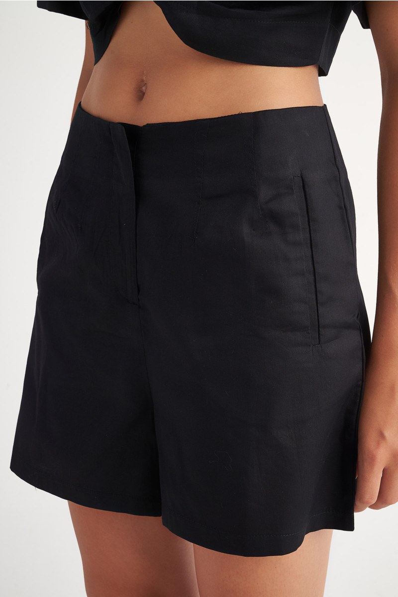 COTTON WIDE SHORTS-23810066-110