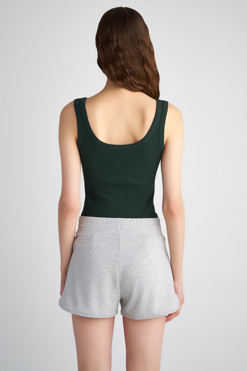 COTTON SHORTS IN SLIM FIT-23810201-210