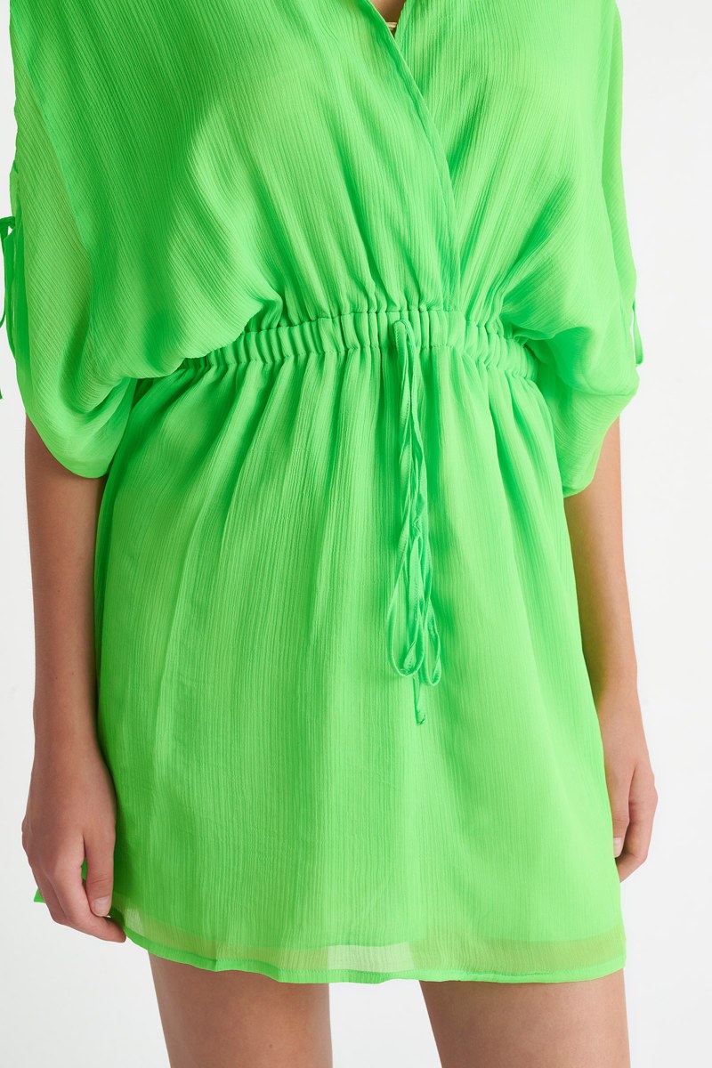 MONOCHROME SHIRRED SHORT-SLEEVED MINI DRESS-23814100-503