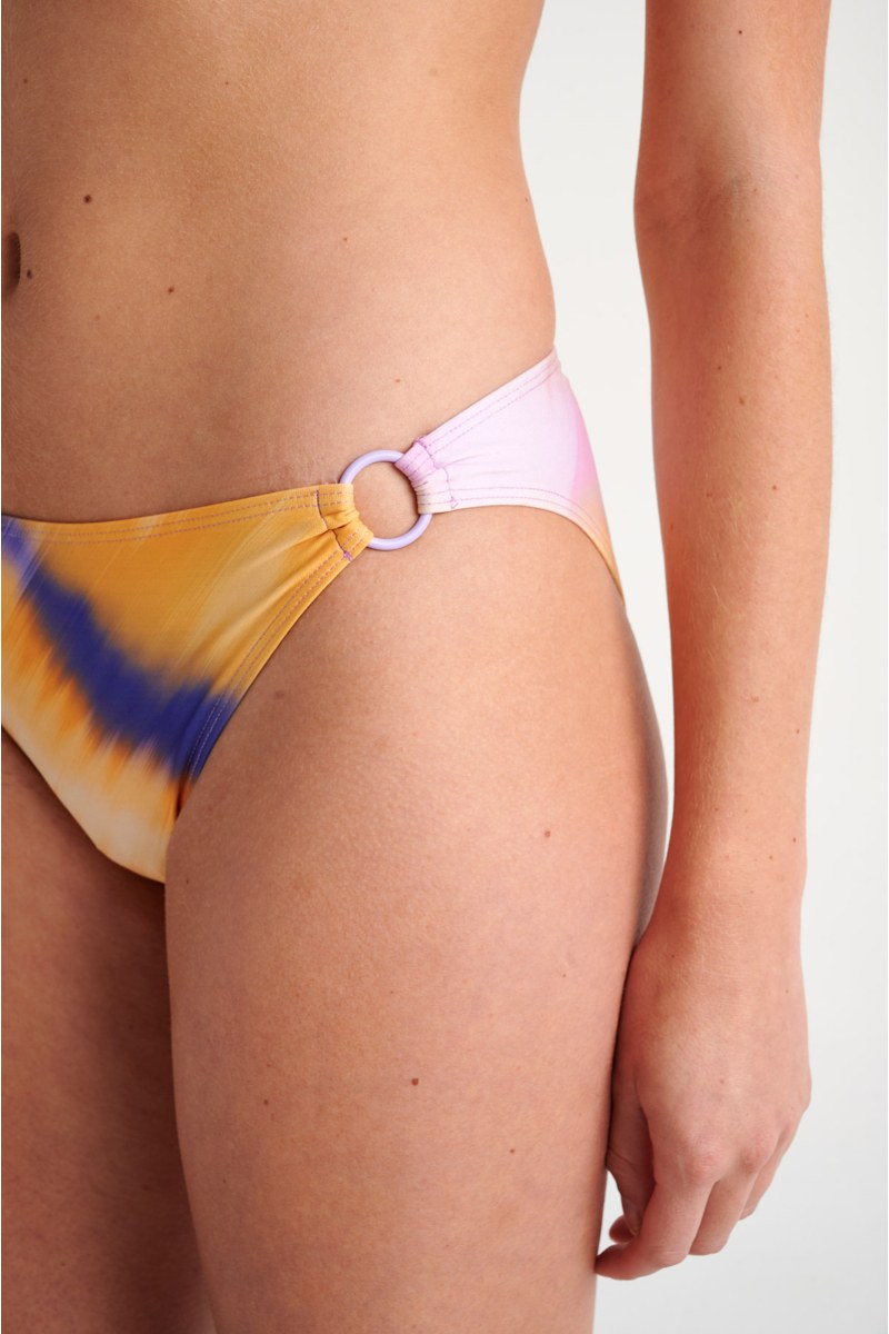 ΜΠΙΚΙΝΙ ΣΛΙΠ ΜΕ ΠΟΛΥΧΡΩΜΟ ΤΥΠΩΜΑ-24802181-999