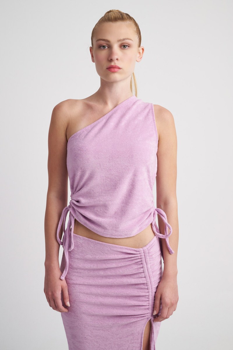 ΠΕΤΣΕΤΕ ΚΟΝΤΗ ΜΠΛΟΥΖΑ ΜΕ ΕΝΑΝ ΩΜΟ-24812094-703