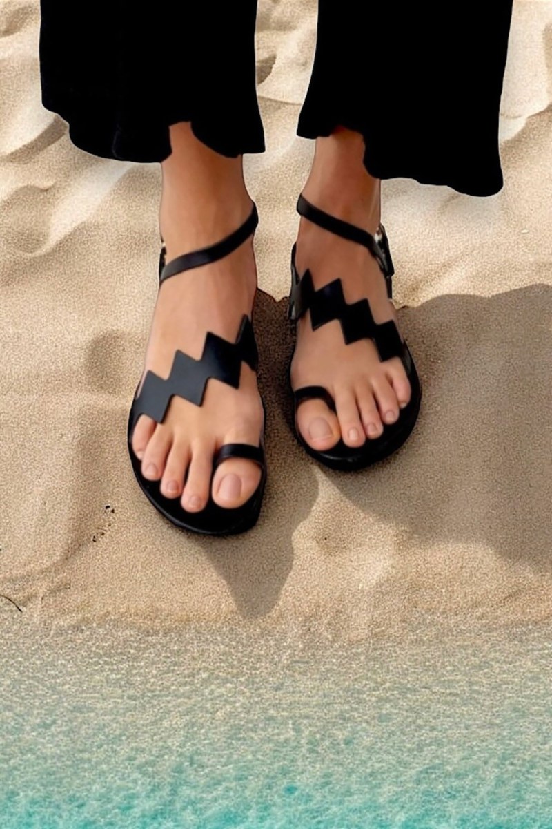 ΧΕΙΡΟΠΟΙΗΤΟ ΙΣΙΟ ΔΕΤΟ ΣΑΝΔΑΛΙ ΜΕ ΜΕΤΑΛΛΙΚΗ ΑΓΚΡΑΦΑ-24819132-110