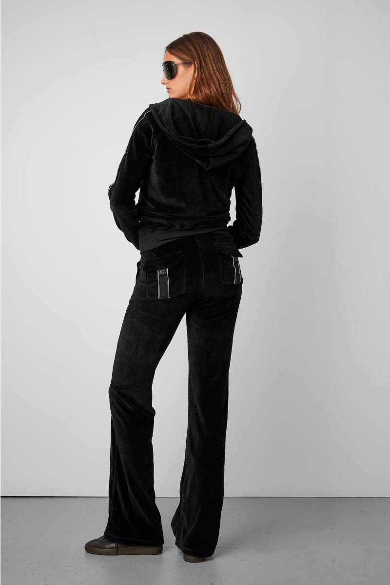 ΒΕΛΟΥΤΕ ΠΑΝΤΕΛΟΝΙ ΜΕ ΣΤΡΑΣ ΣΤΙΣ ΠΙΣΩ ΤΣΕΠΕΣ