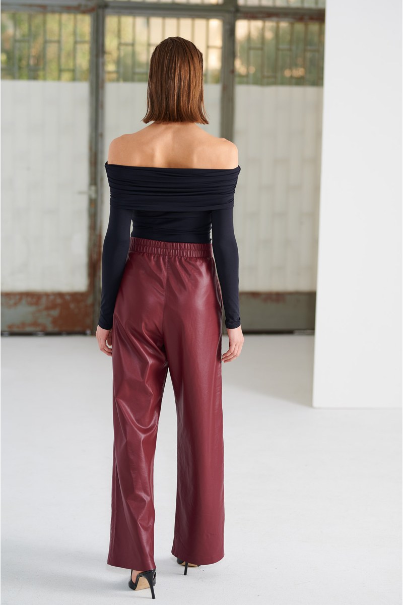 GATHERED OFF-THE-SHOULDER CROPPED TOP-24832221-110