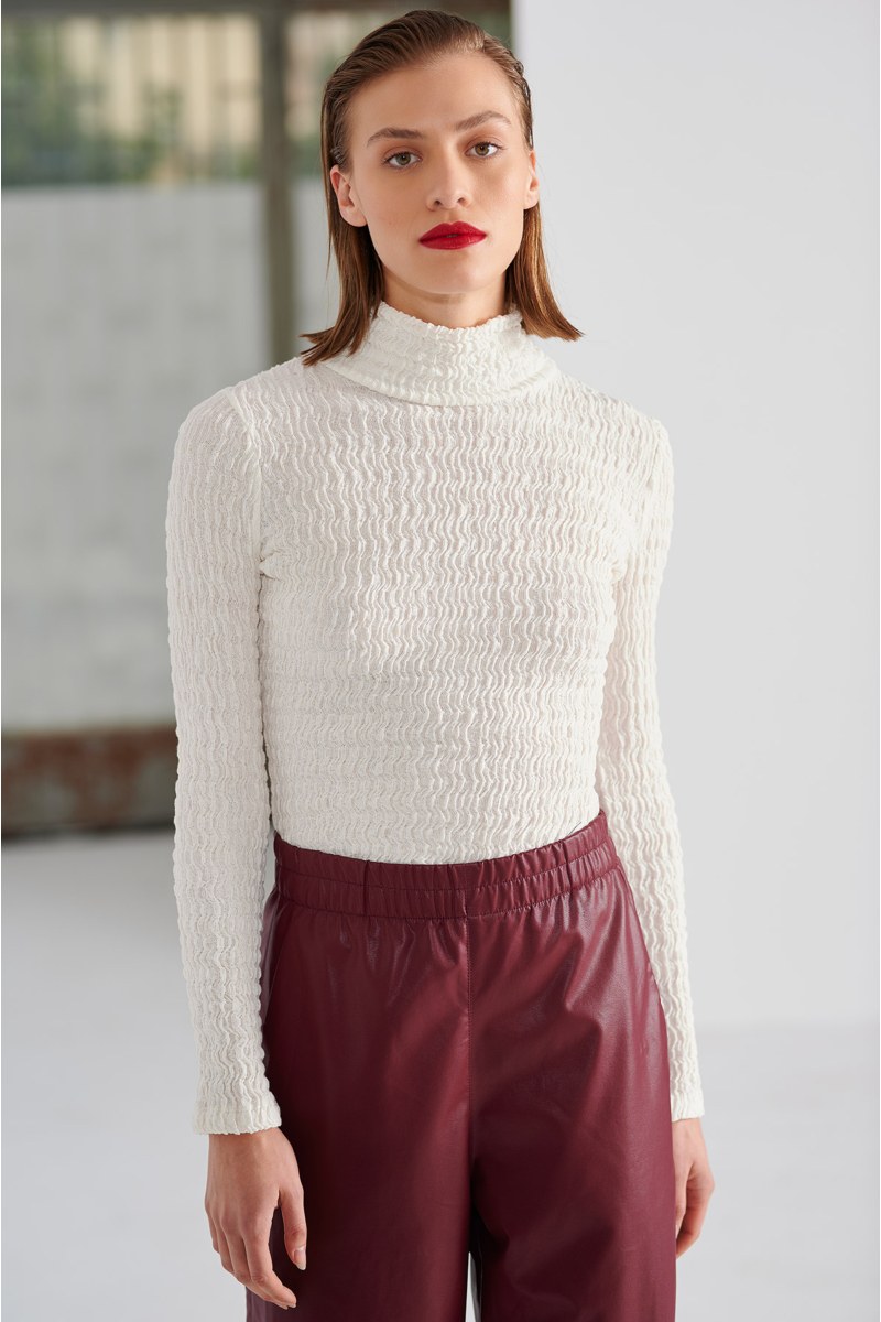 TURTLENECK TOP WITH EMBOSSED DESIGNS-24832230-103