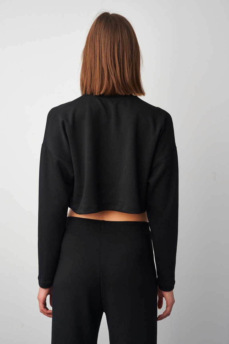 SOFT LIGHT TOUCH CROPPED TOP IN LOOSE FIT-24832283-110