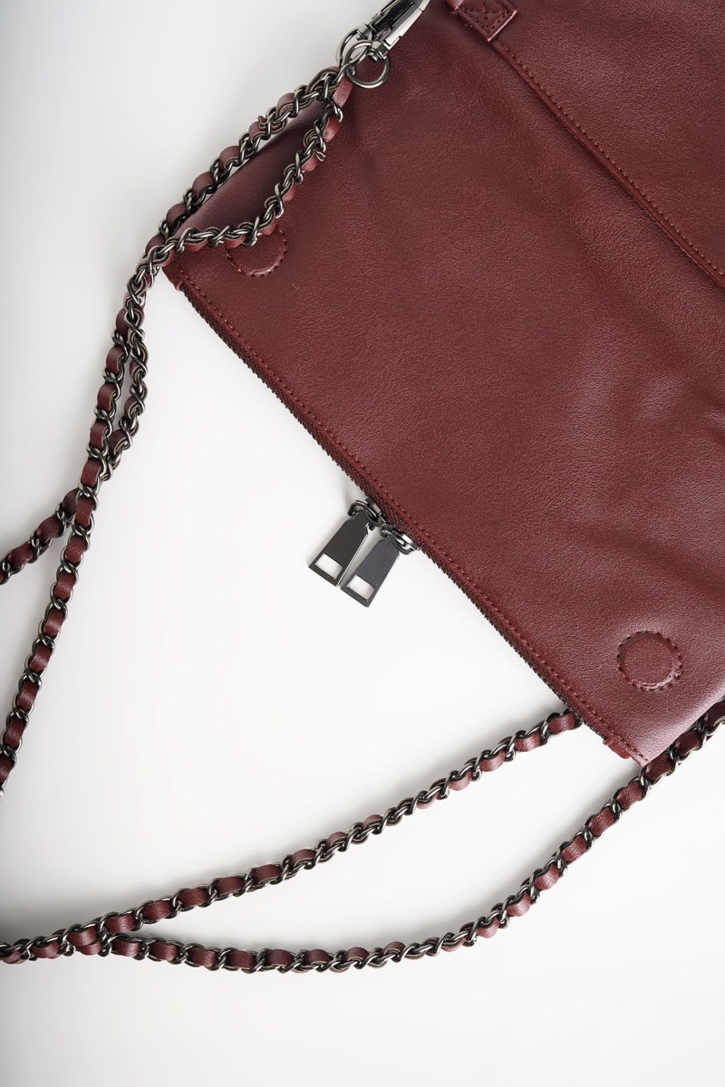 SHOULDER BAG WITH DETACHABLE DECORATIVE CHAIN-24839021-635