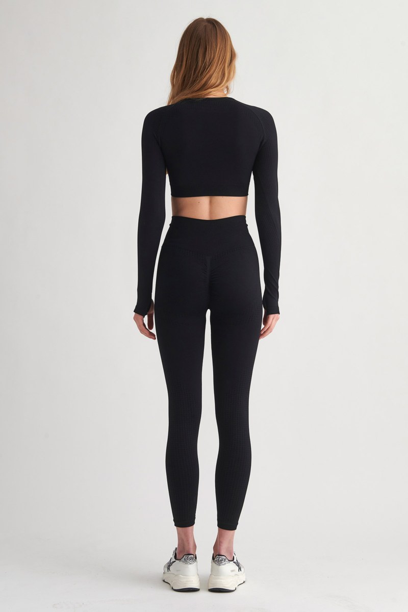 SEAMLESS SPORTS CROP TOP WITH THUMB DETAILS-24848060-110