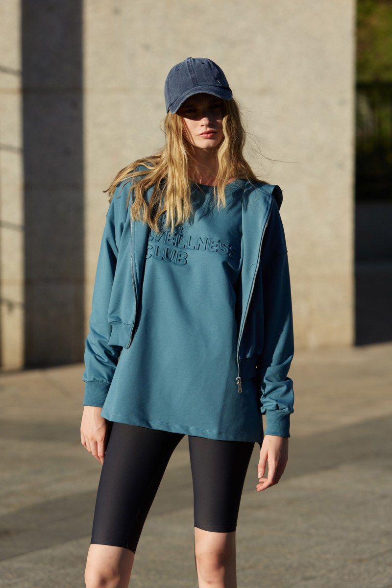 EMBOSSED PRINT OVERSIZED COTTON SWEATSHIRT-24862085-936