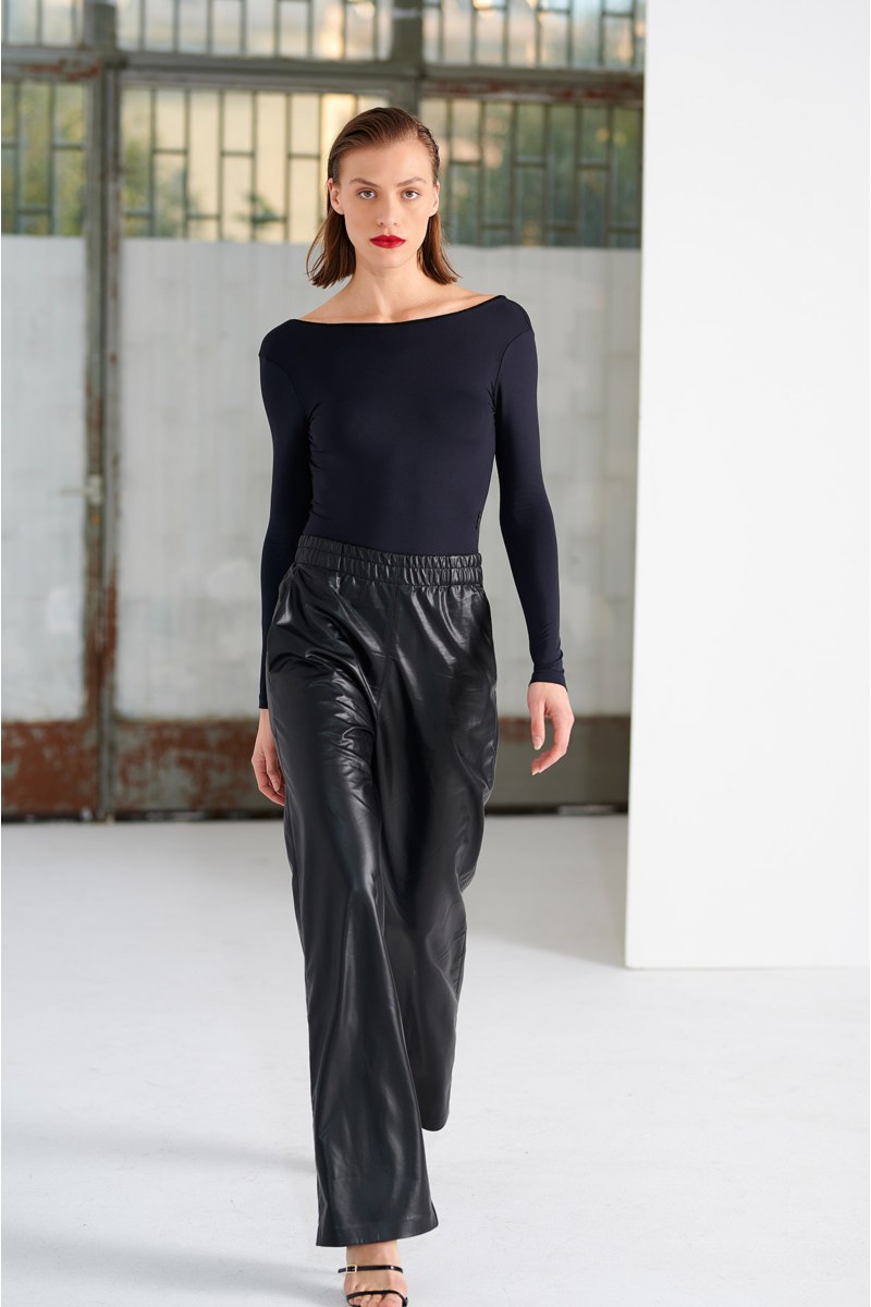 FITTED LONG SLEEVED BODYSUIT WITH OPEN BACK-24866226-110