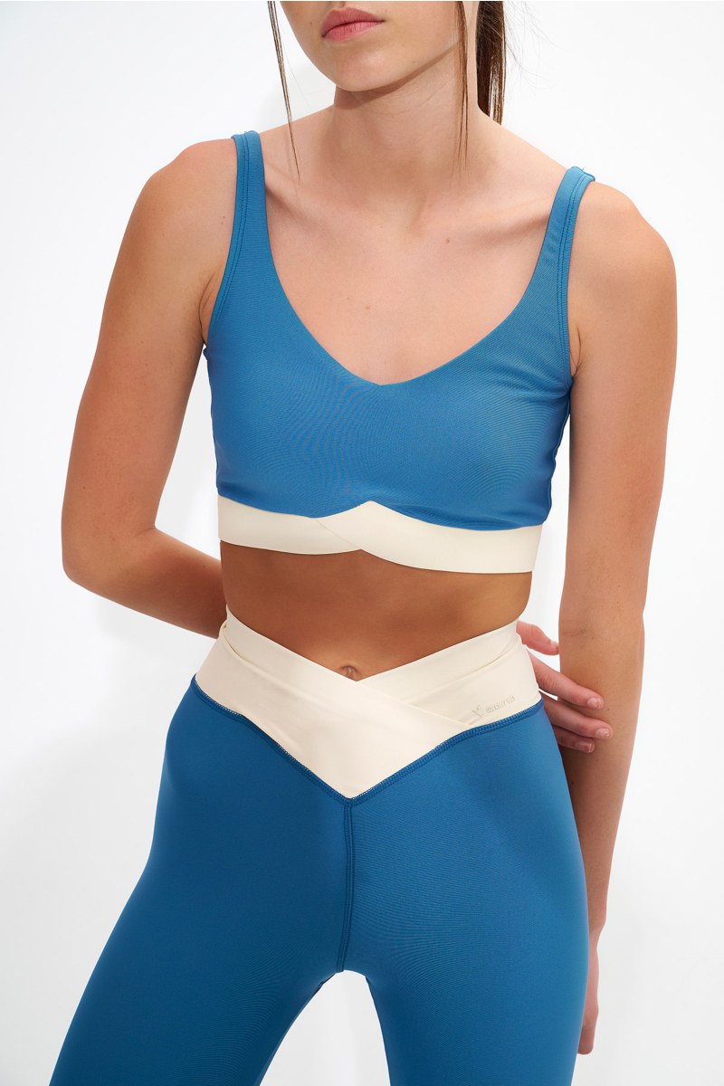 CROP TOP / SPORTS BRA WITH WRAP DETAIL-24868096-936