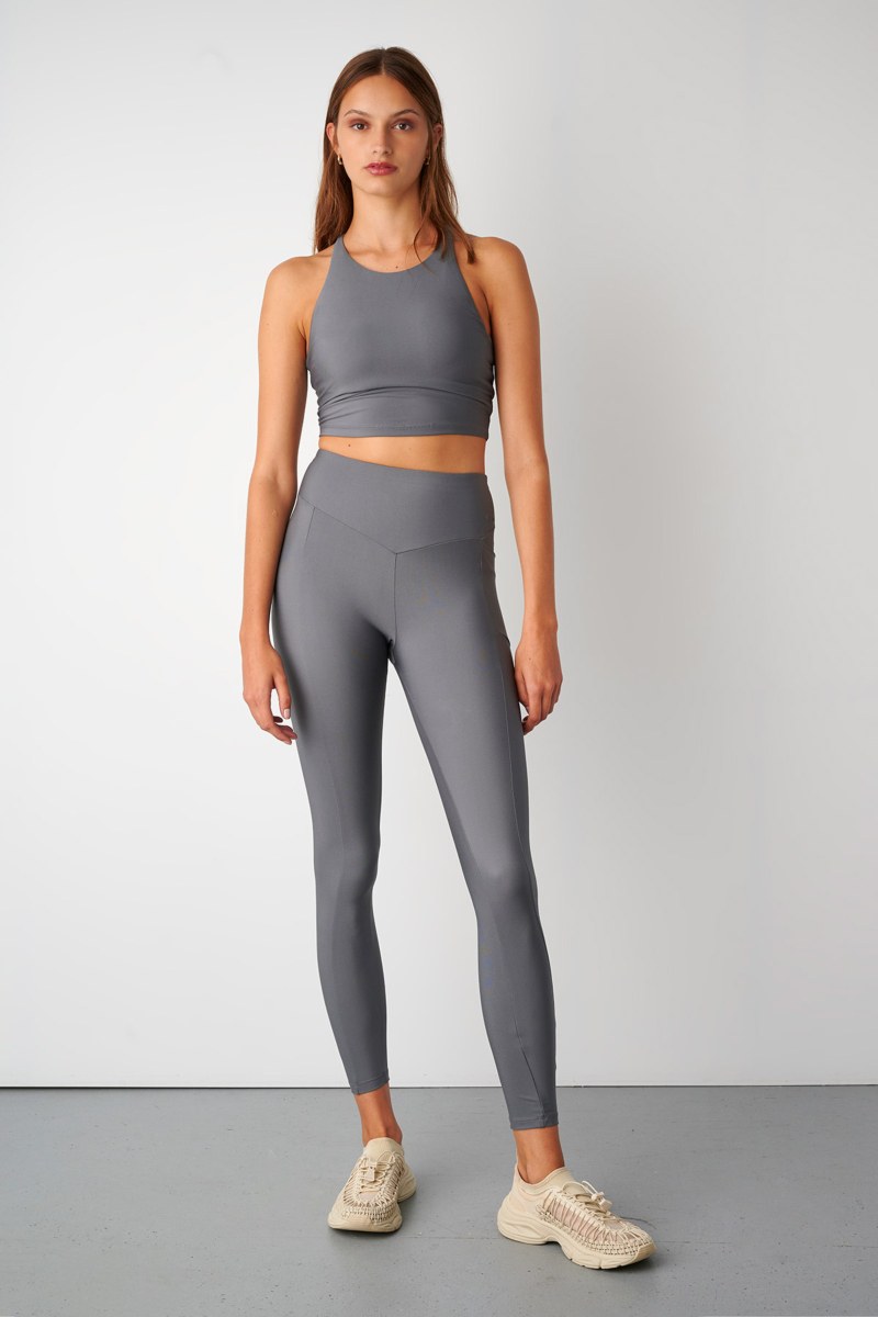 SPORTS CROP TOP WITH STRAPPY CROSSED BACK-24868097-206