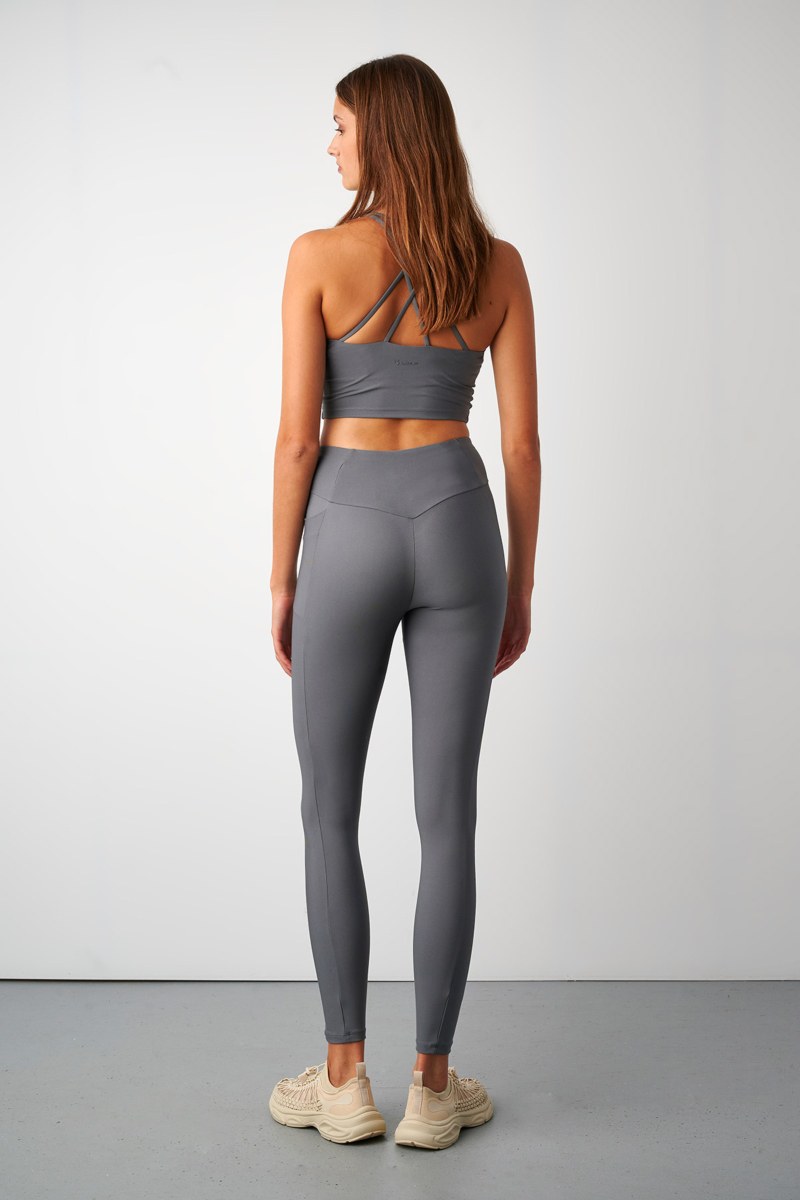 SPORTS CROP TOP WITH STRAPPY CROSSED BACK-24868097-206