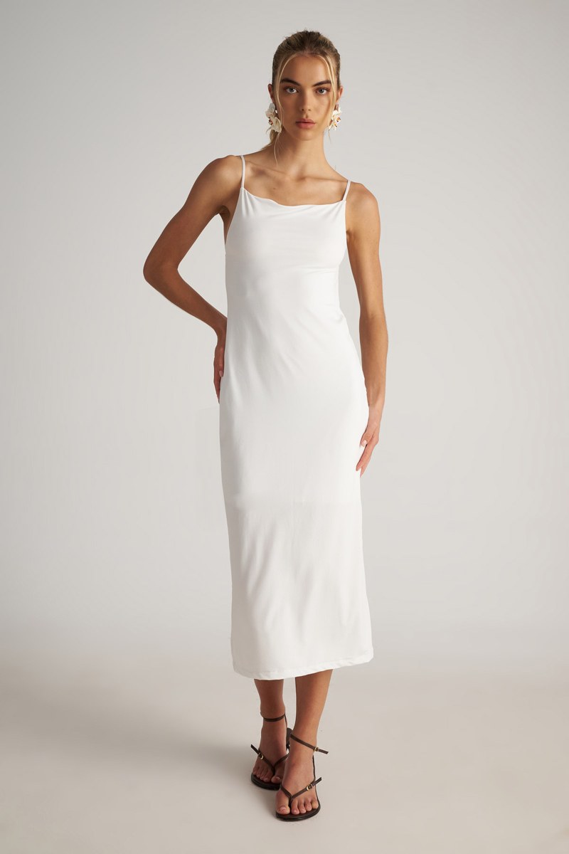 ΜΟΝΟΧΡΩΜΟ ΜΙΝΤΙ ΦΟΡΕΜΑ ΜΕ ΛΕΠΤΕΣ ΤΙΡΑΝΤΕΣ-25806742-102