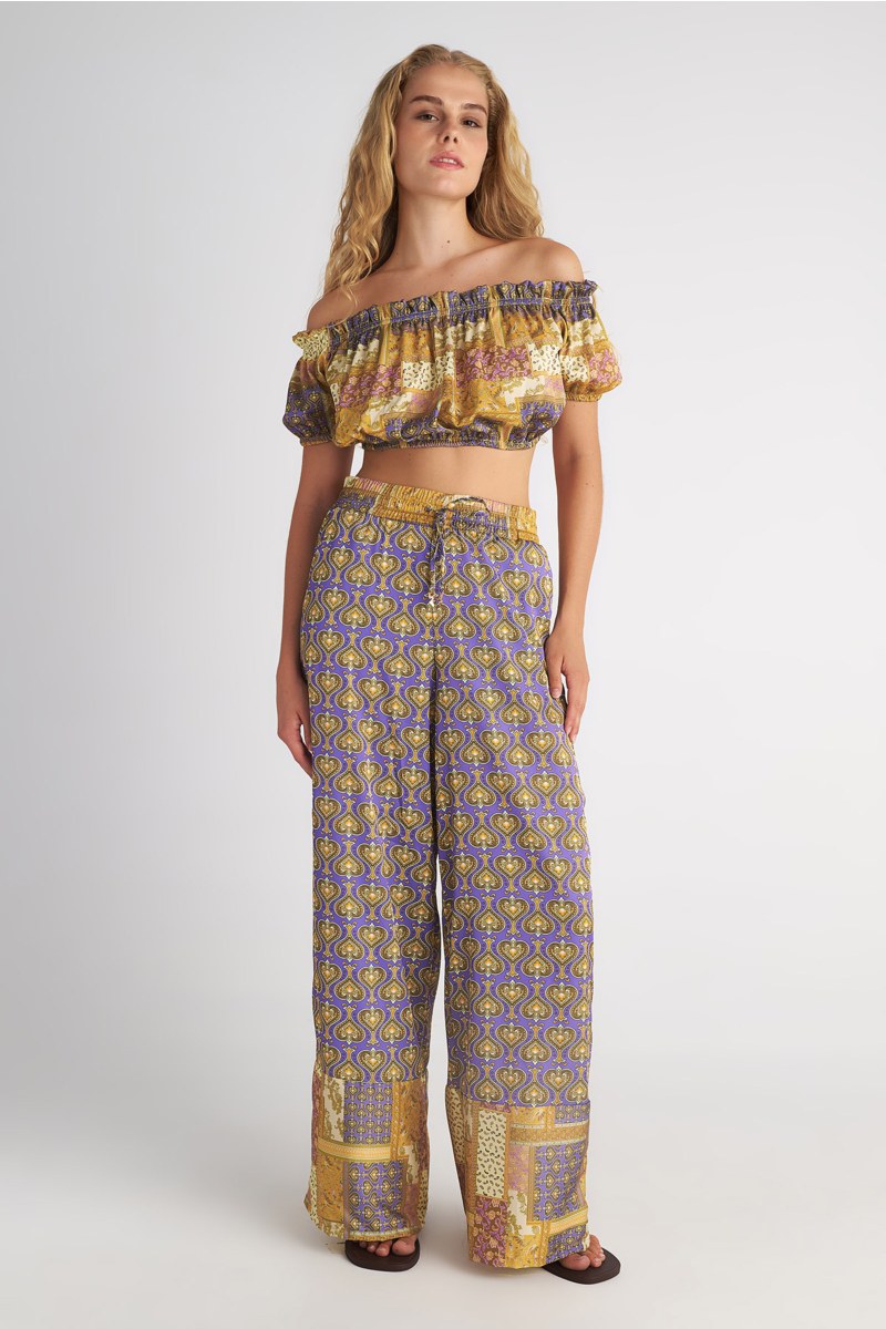 PRINTED OFF-THE-SHOULDER SATIN CROPPED TOP-25806744-812