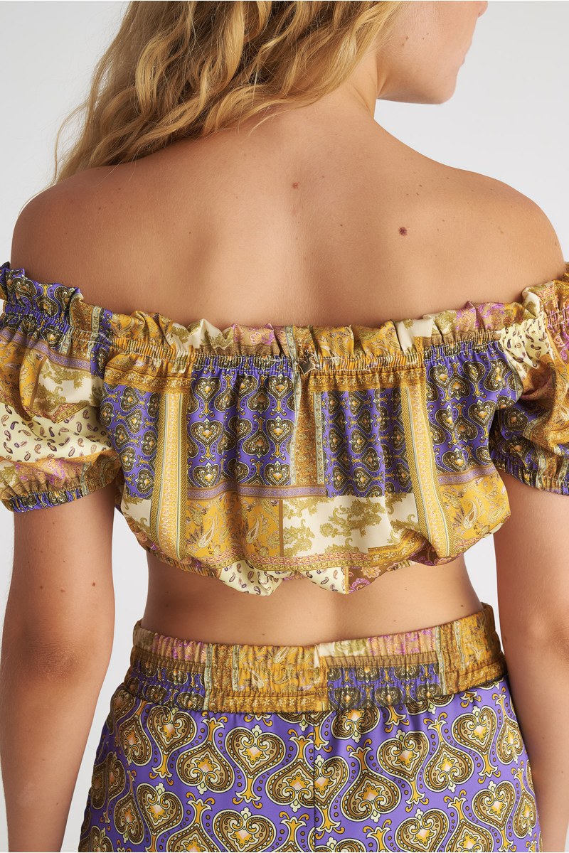 PRINTED OFF-THE-SHOULDER SATIN CROPPED TOP-25806744-812