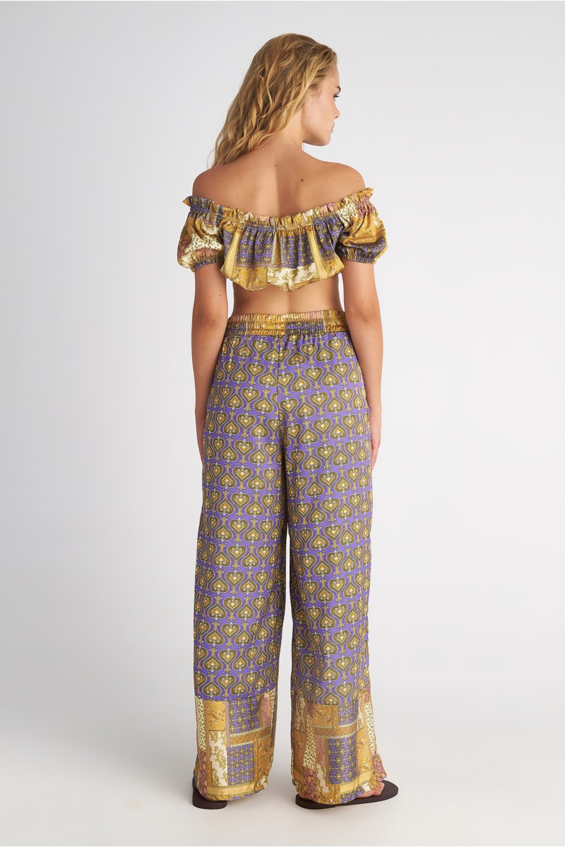 PRINTED OFF-THE-SHOULDER SATIN CROPPED TOP-25806744-812