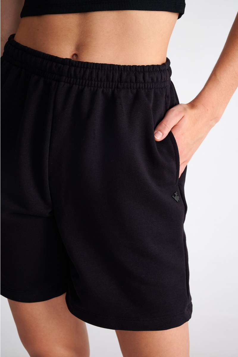 ΒΑΜΒΑΚΕΡΗ ΒΕΡΜΟΥΔΑ ΣΕ ΦΑΡΔΙΑ ΓΡΑΜΜΗ-25810209-110