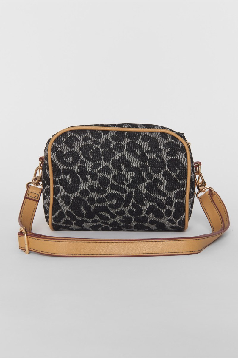 ΜΙΚΡΗ ΤΣΑΝΤΑ ΩΜΟΥ ΜΕ ΛΕΟΠΑΡ ΤΥΠΩΜΑ-25819017-429