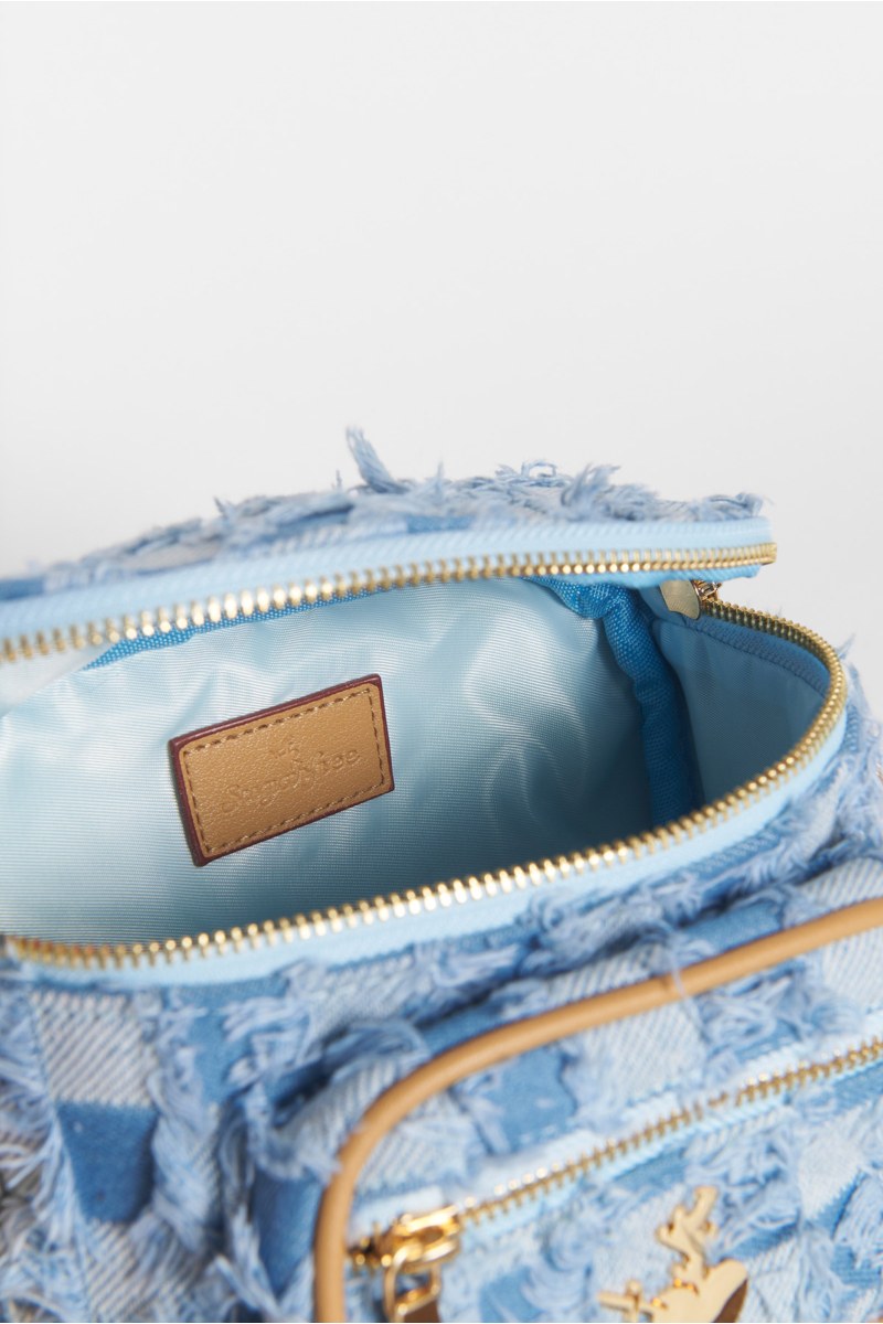 ΜΙΚΡΗ ΤΣΑΝΤΑ ΩΜΟΥ ΜΕ ΚΑΡΟ ΤΥΠΩΜΑ KAI ΞΕΦΤΙΑ-25819020-450